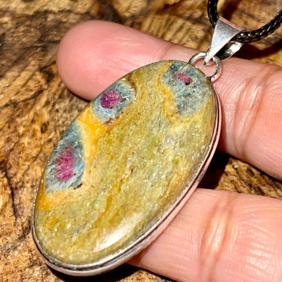 Ruby Fuchsite Pendant 2” - Picture 13 of 14